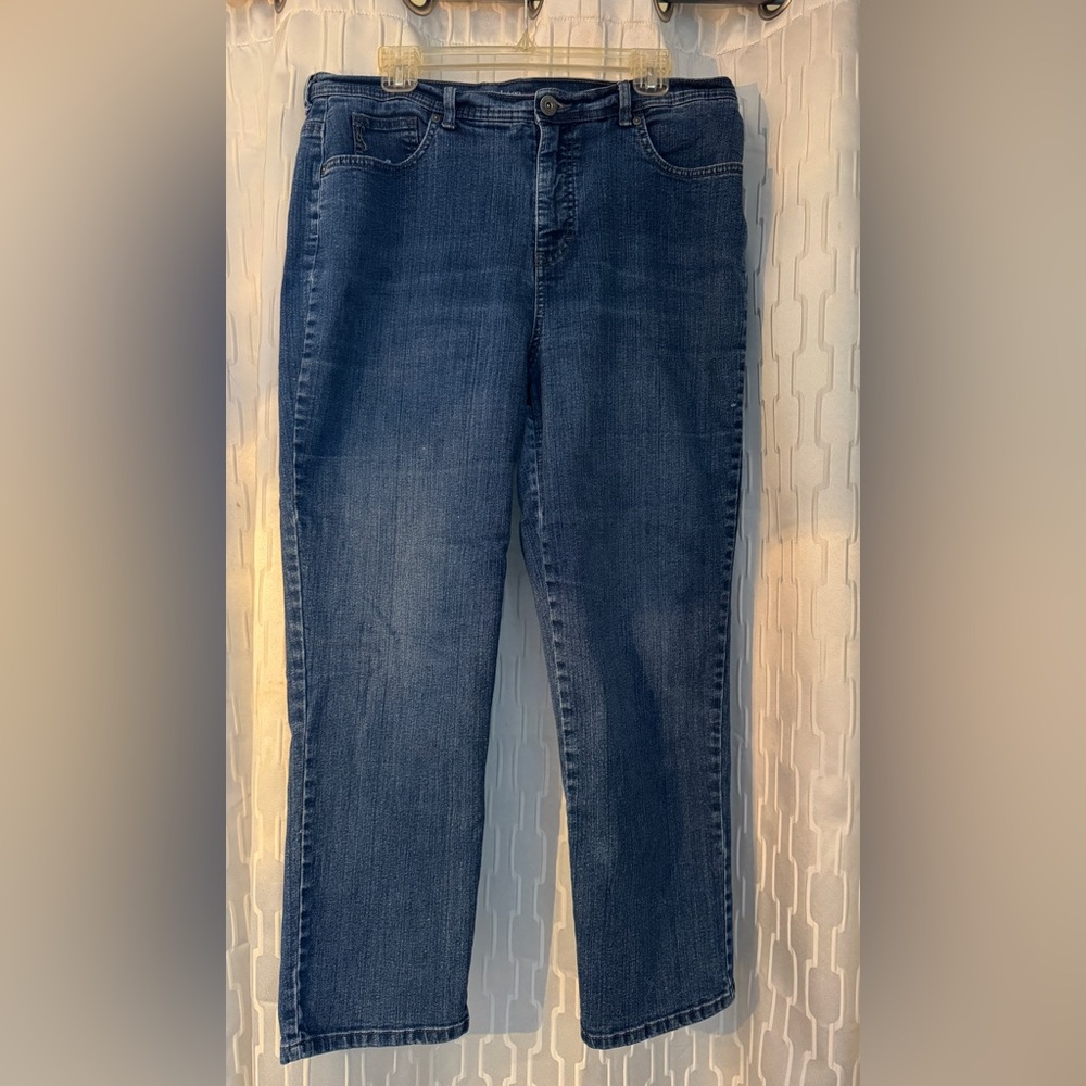 Style & Co Tapered Jeans- 16S